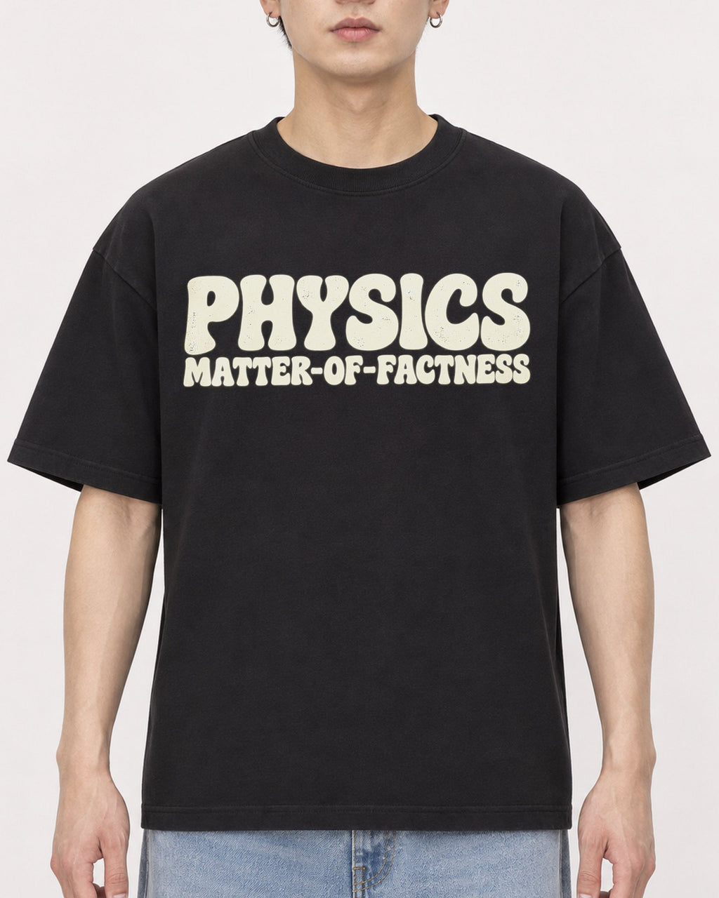 Mockup Boxy Heavyweight Tee Black male close-up 01