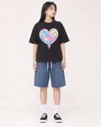 Mockup Boxy Heavyweight Tee Black female full-body 01