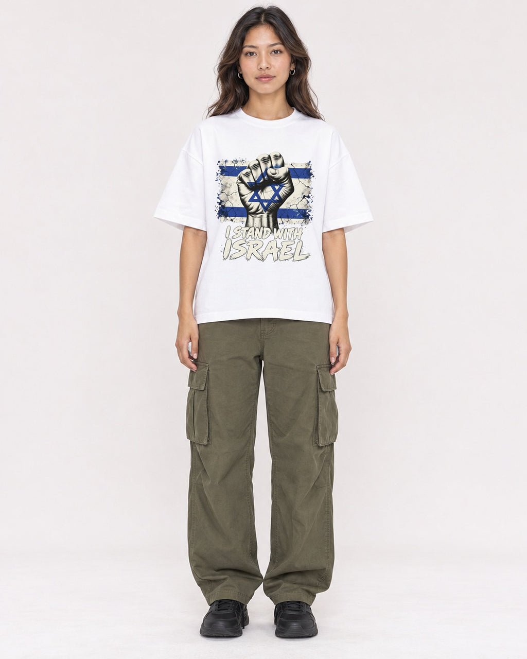 Mockup Boxy Heavyweight Tee White female full-body 02