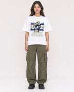 Mockup Boxy Heavyweight Tee White female full-body 02