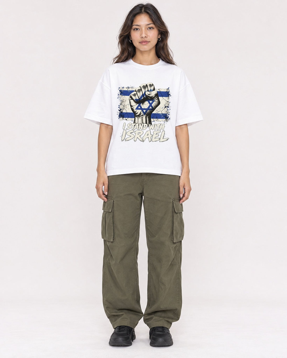 Mockup Boxy Heavyweight Tee White female full-body 02