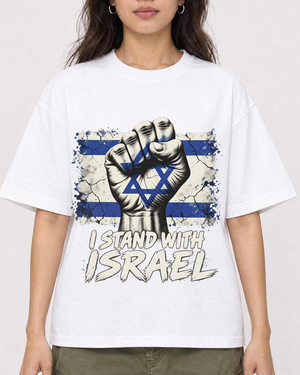Mockup Boxy Heavyweight Tee White female close-up 02
