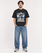 Mockup Boxy Heavyweight Tee Black male full-body 02