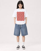 Mockup Boxy Heavyweight Tee White female full-body 01