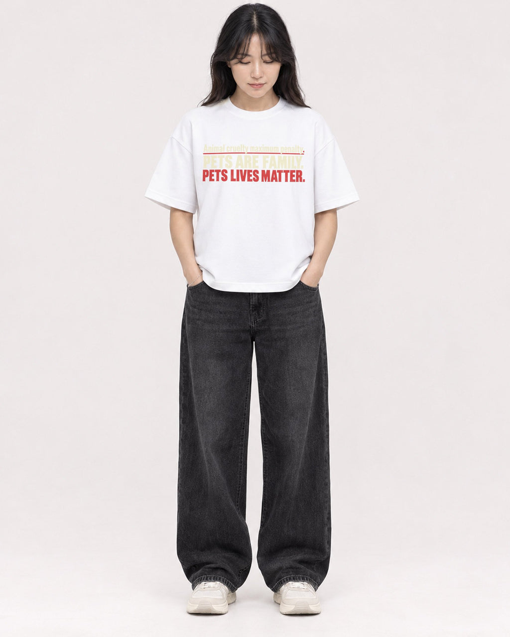 Mockup Boxy Heavyweight Tee White female full-body 13