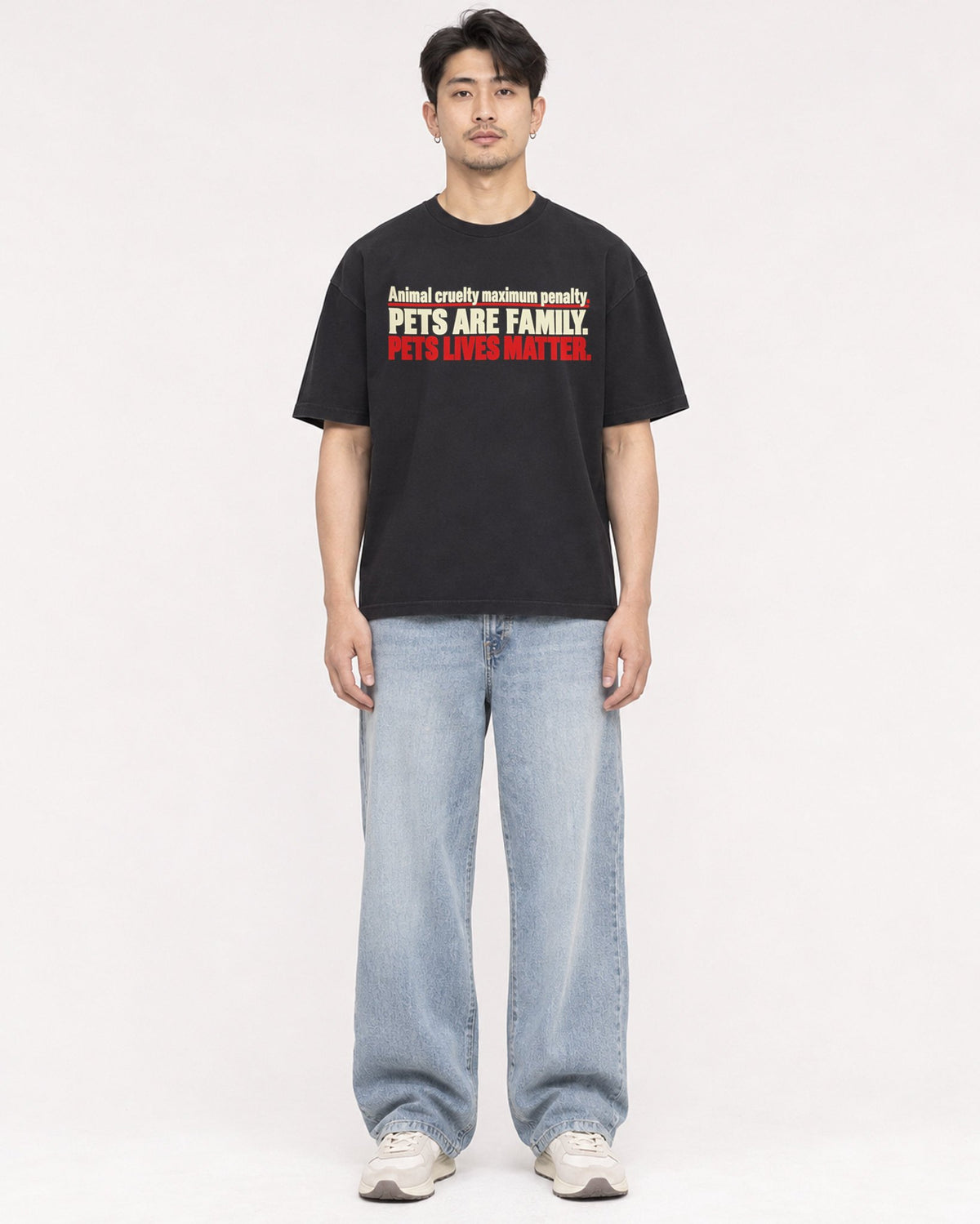 Mockup Boxy Heavyweight Tee Black male full-body 13