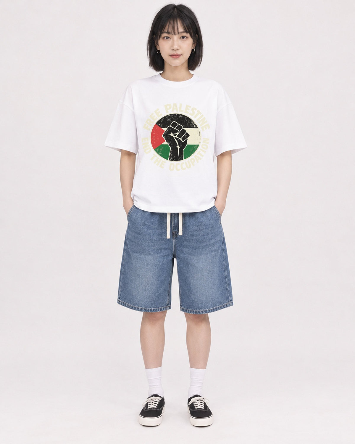 Mockup Boxy Heavyweight Tee White female full-body 11