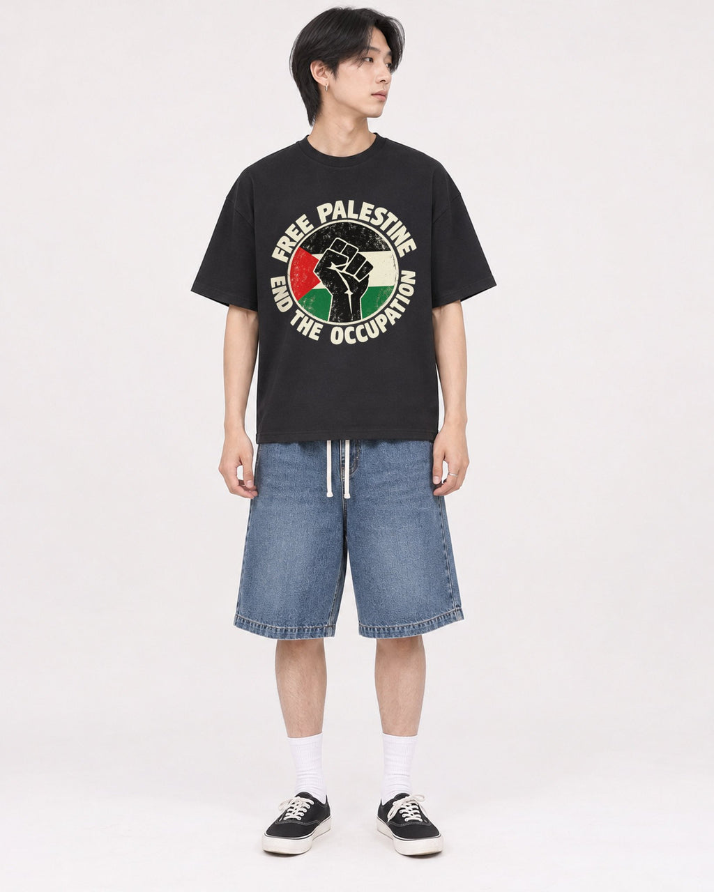 Mockup Boxy Heavyweight Tee Black male full-body 11