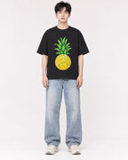 Mockup Boxy Heavyweight Tee Black male full-body 01