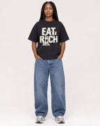 Mockup Boxy Heavyweight Tee Black female full-body 04