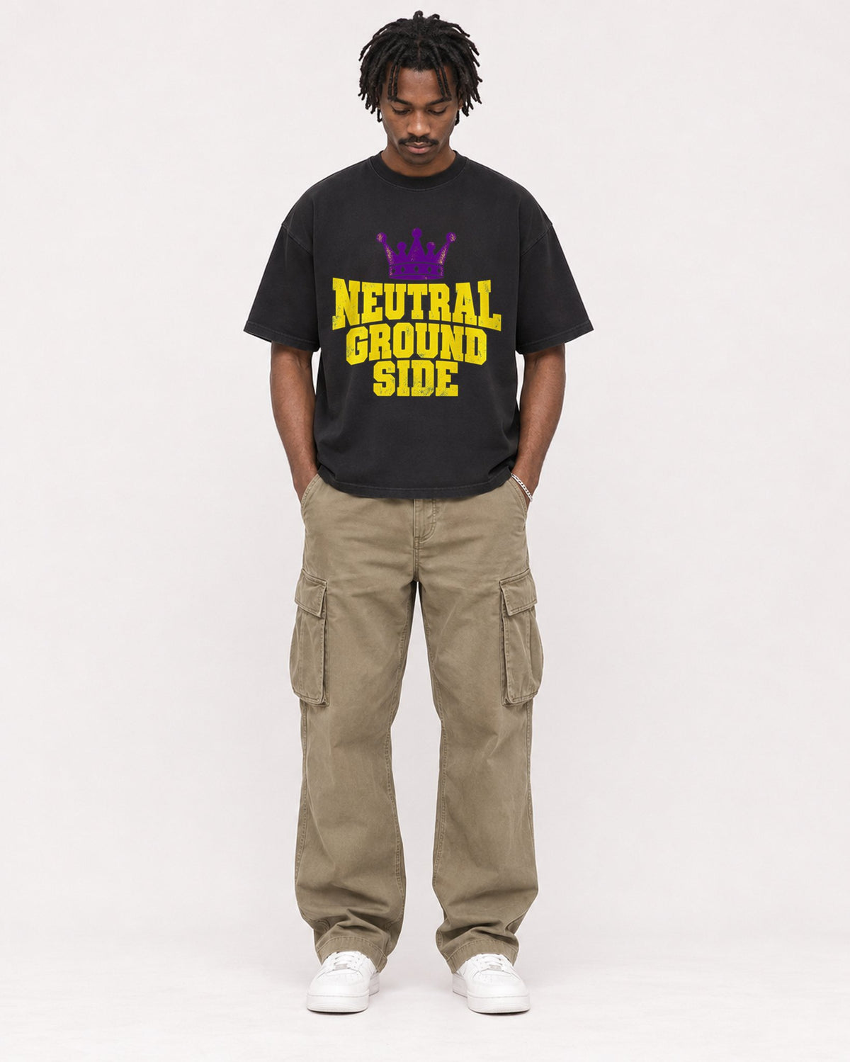 Mockup Boxy Heavyweight Tee Black male full-body 04