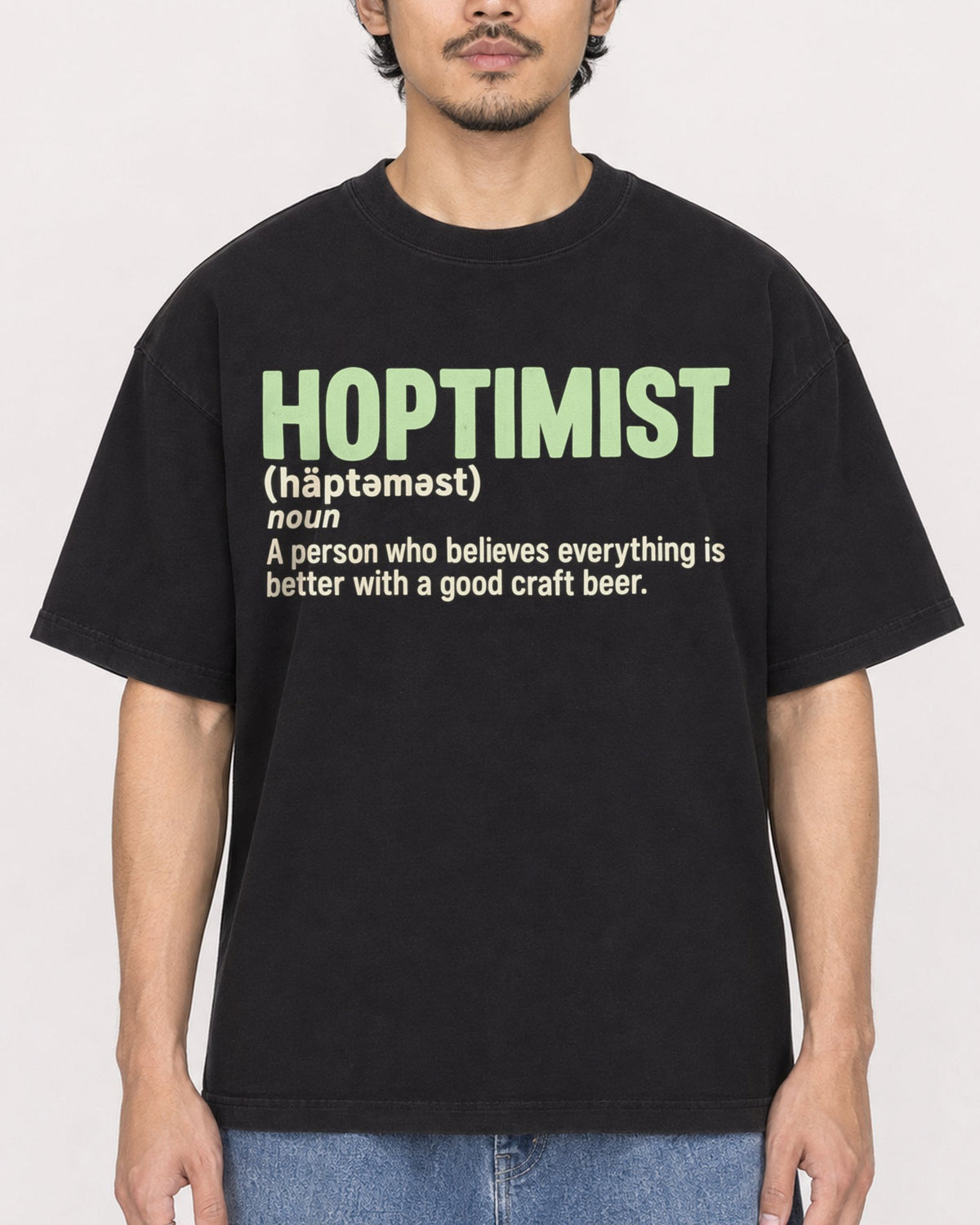Mockup Boxy Heavyweight Tee Black male close-up 02