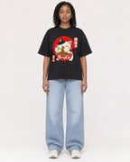 Mockup Boxy Heavyweight Tee Black female full-body 15