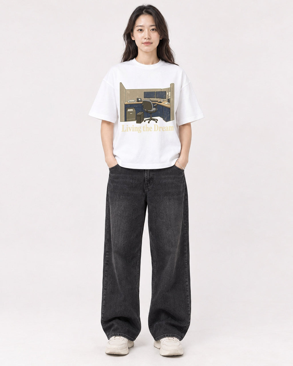 Mockup Boxy Heavyweight Tee White female full-body 03