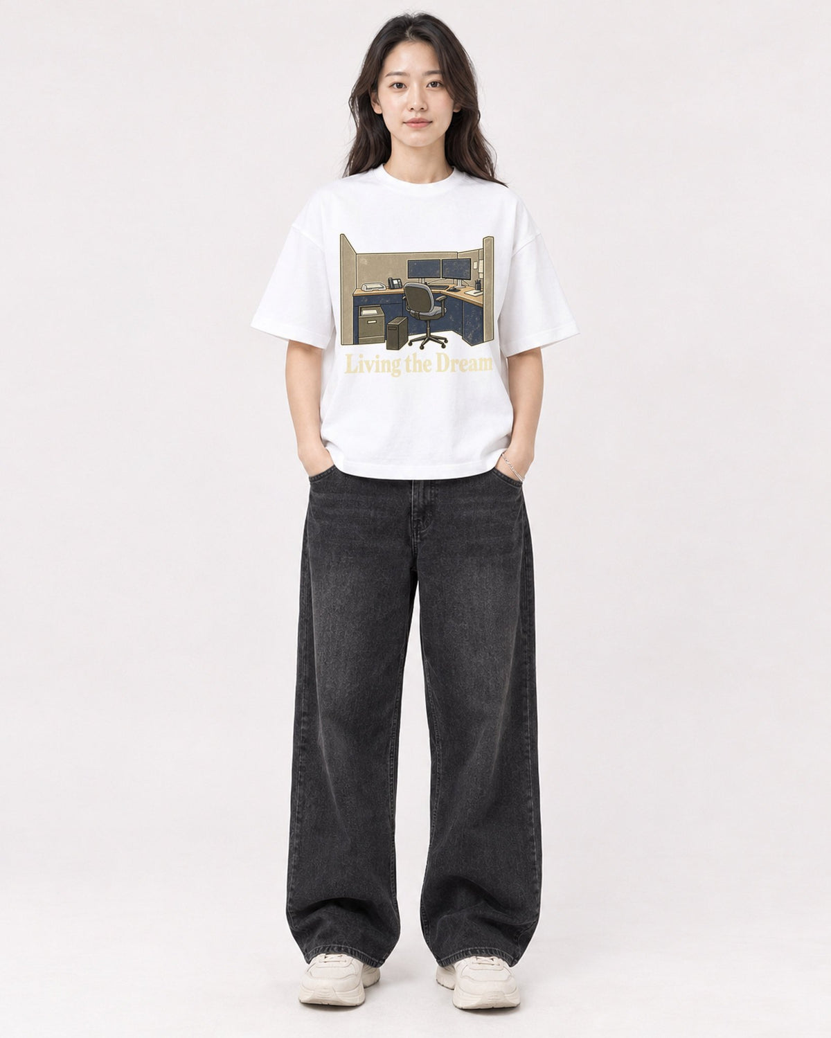 Mockup Boxy Heavyweight Tee White female full-body 03
