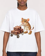 Mockup Boxy Heavyweight Tee White female close-up 44