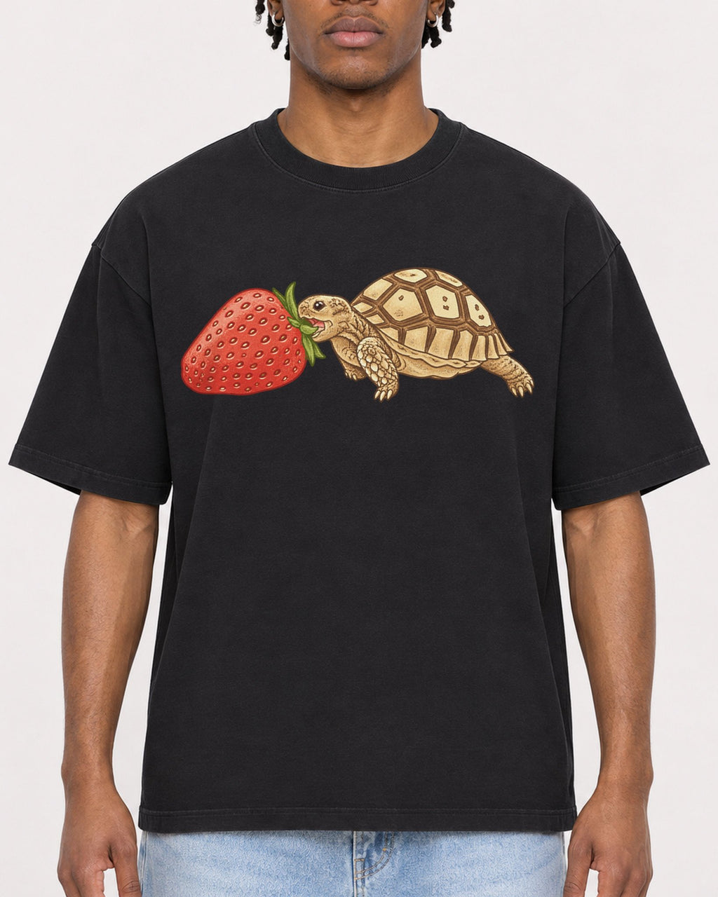 Mockup Boxy Heavyweight Tee Black male close-up 05