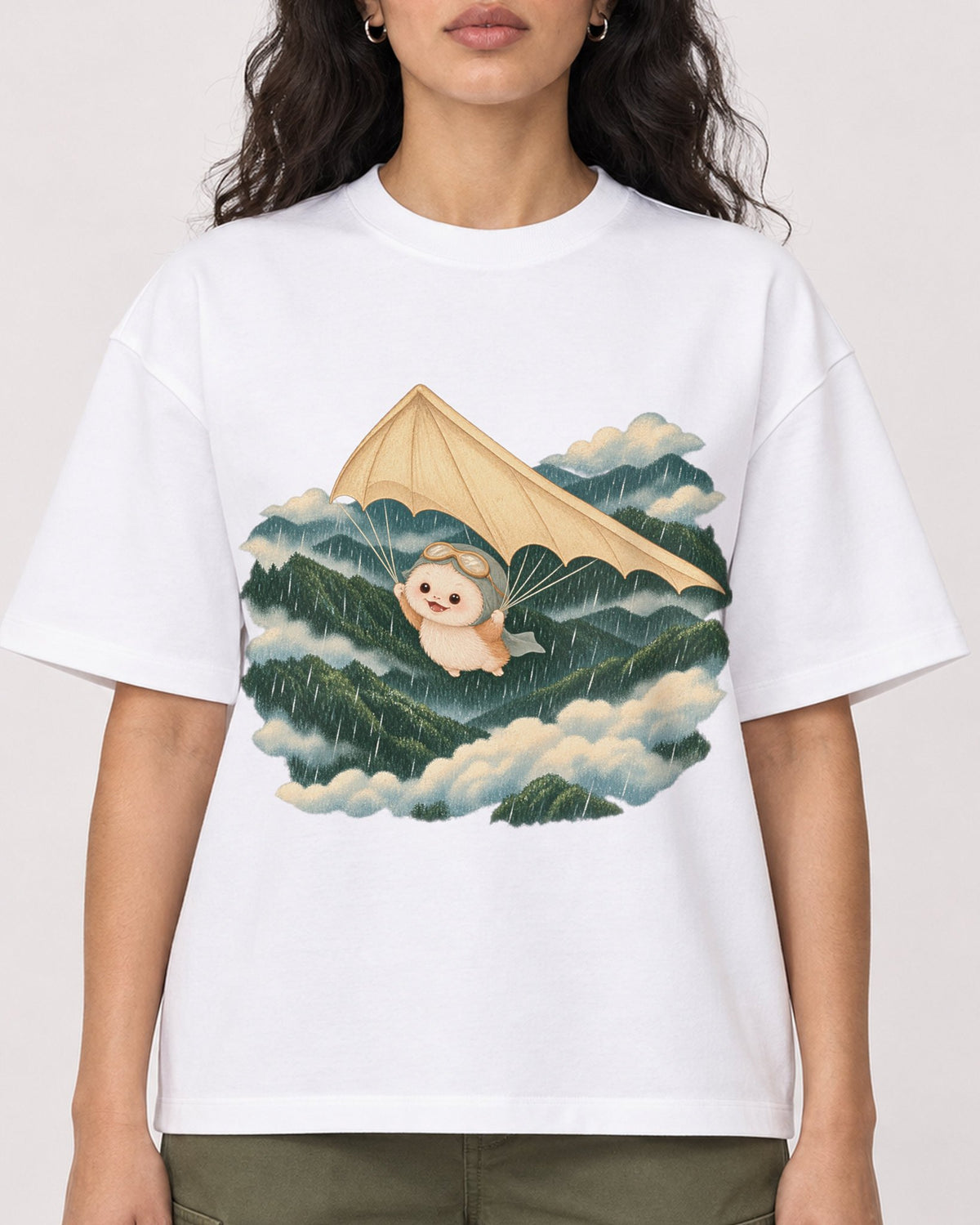 Mockup Boxy Heavyweight Tee White female close-up 07