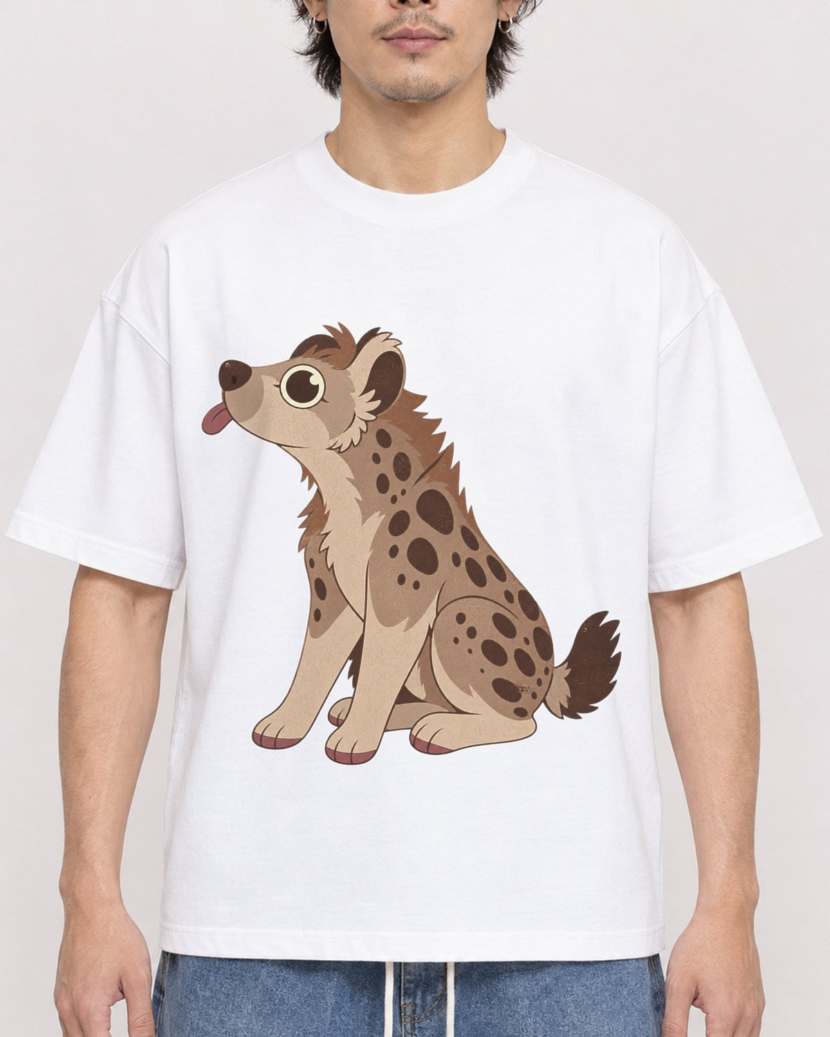 Mockup Boxy Heavyweight Tee White male close-up 03