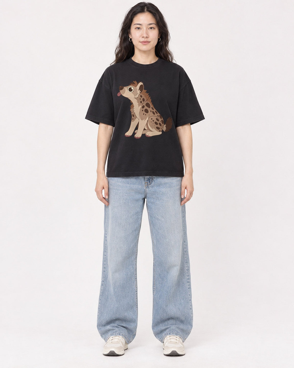 Mockup Boxy Heavyweight Tee Black female full-body 03