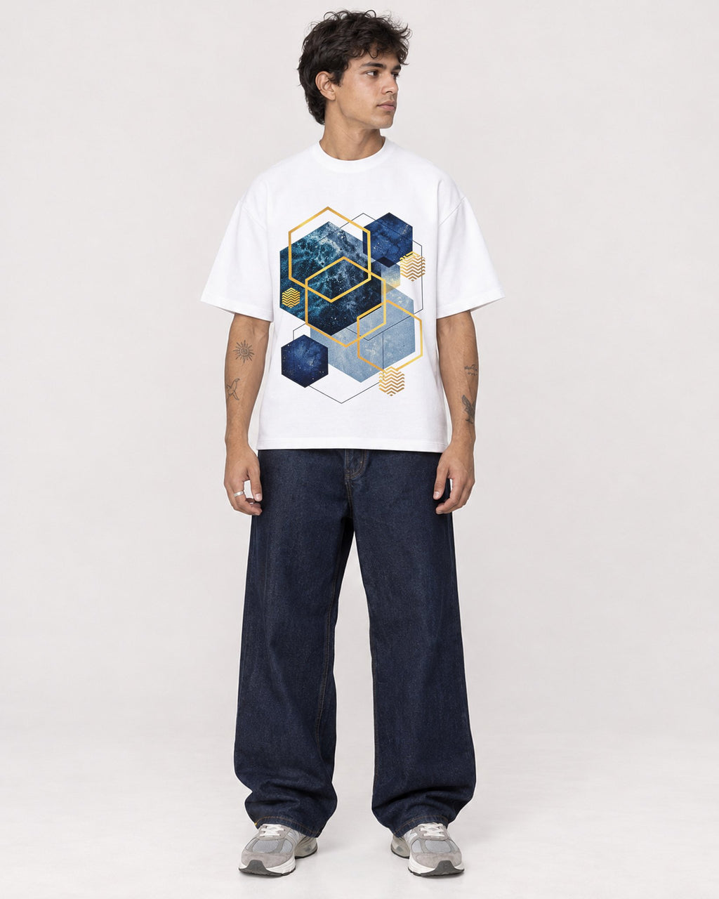 Mockup Boxy Heavyweight Tee White male full-body 06
