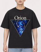 Mockup Boxy Heavyweight Tee Black male close-up 01