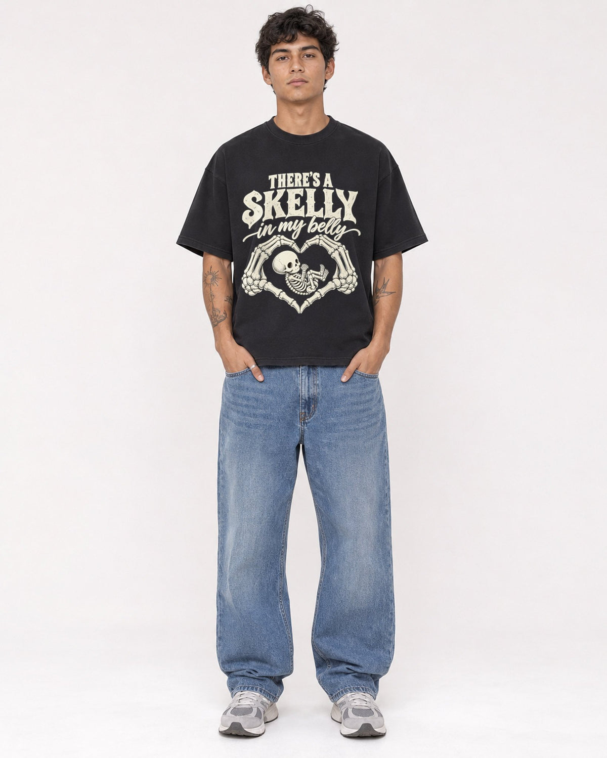 Mockup Boxy Heavyweight Tee Black male full-body 06