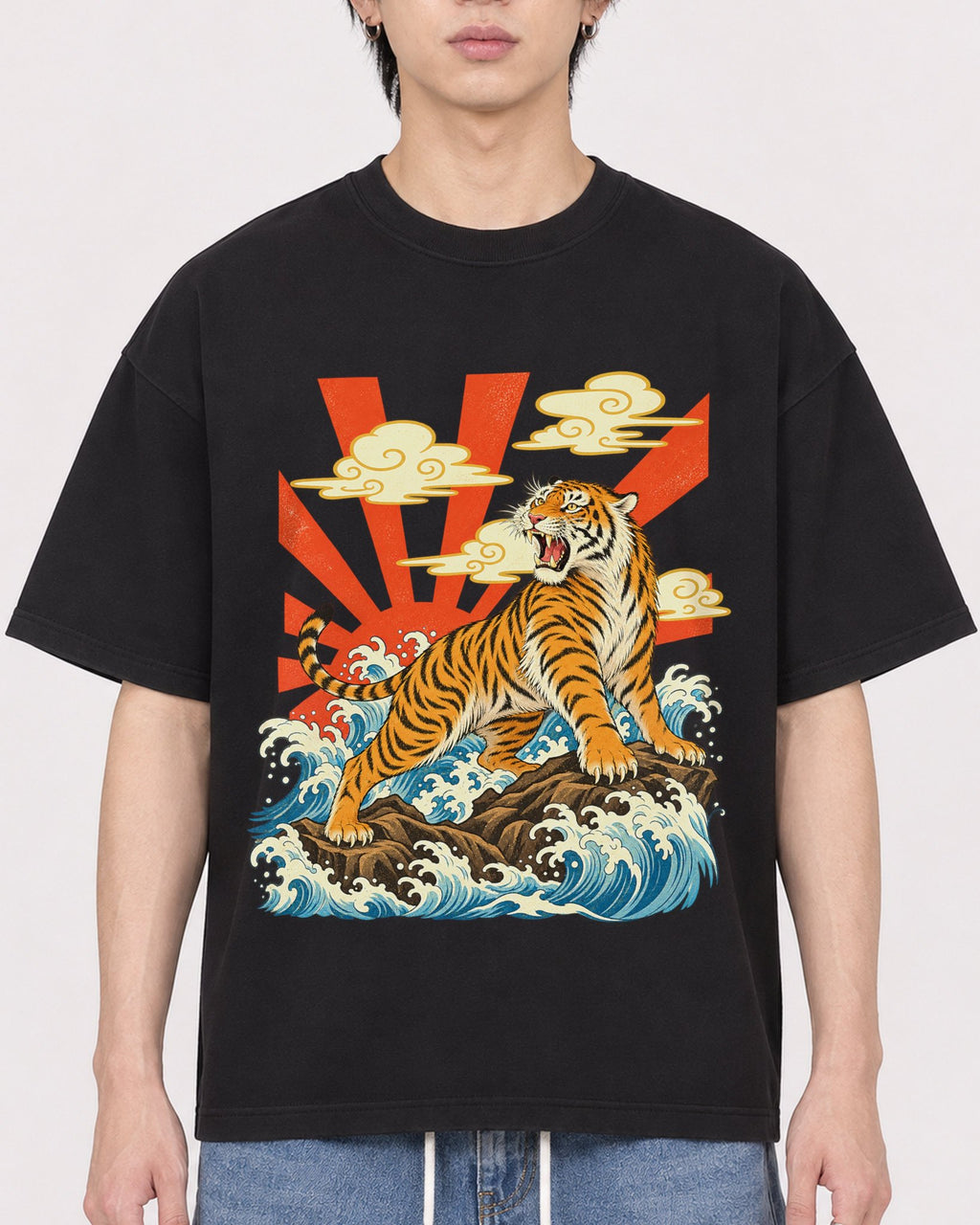 Mockup Boxy Heavyweight Tee Black male close-up 11
