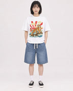 Mockup Boxy Heavyweight Tee White female full-body 11