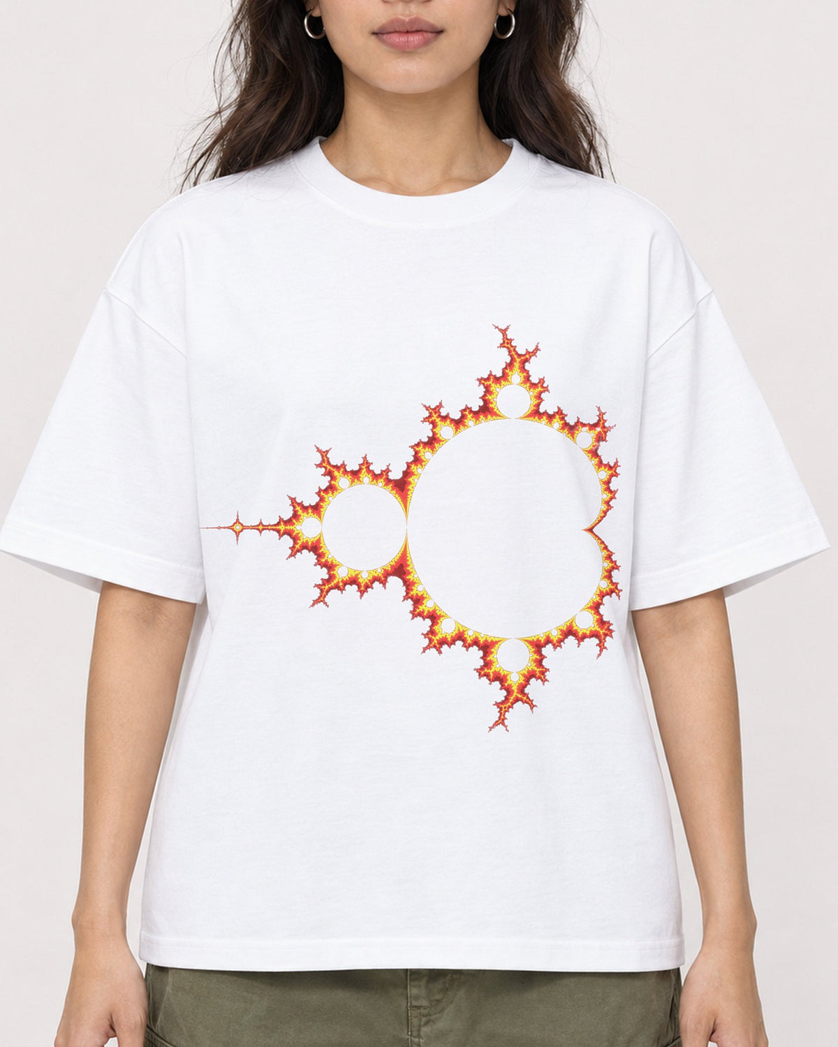 Mockup Boxy Heavyweight Tee White female close-up 02