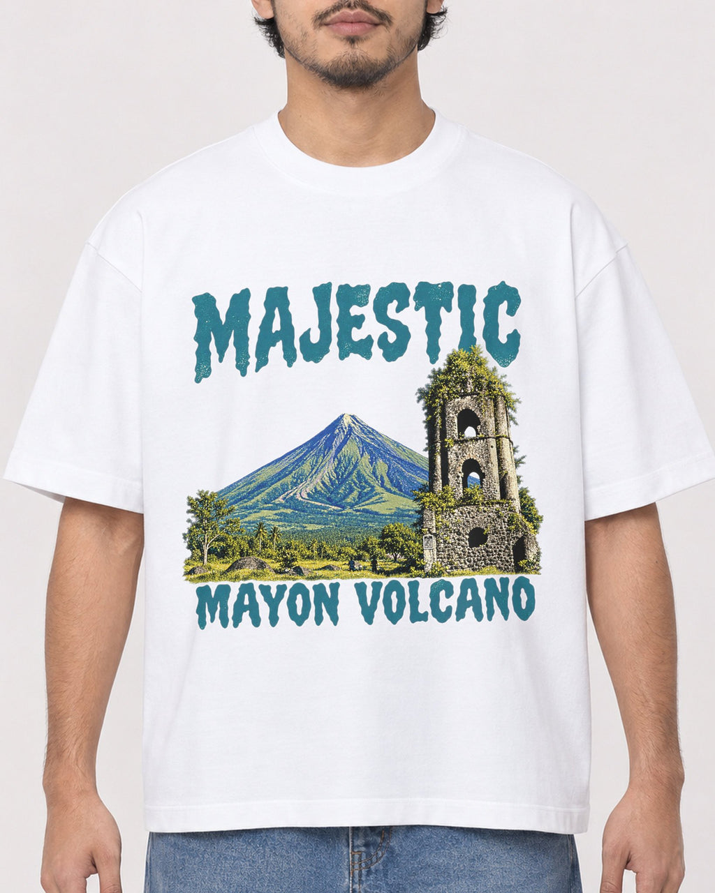 Mockup Boxy Heavyweight Tee White male close-up 02