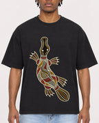 Mockup Boxy Heavyweight Tee Black male close-up 05