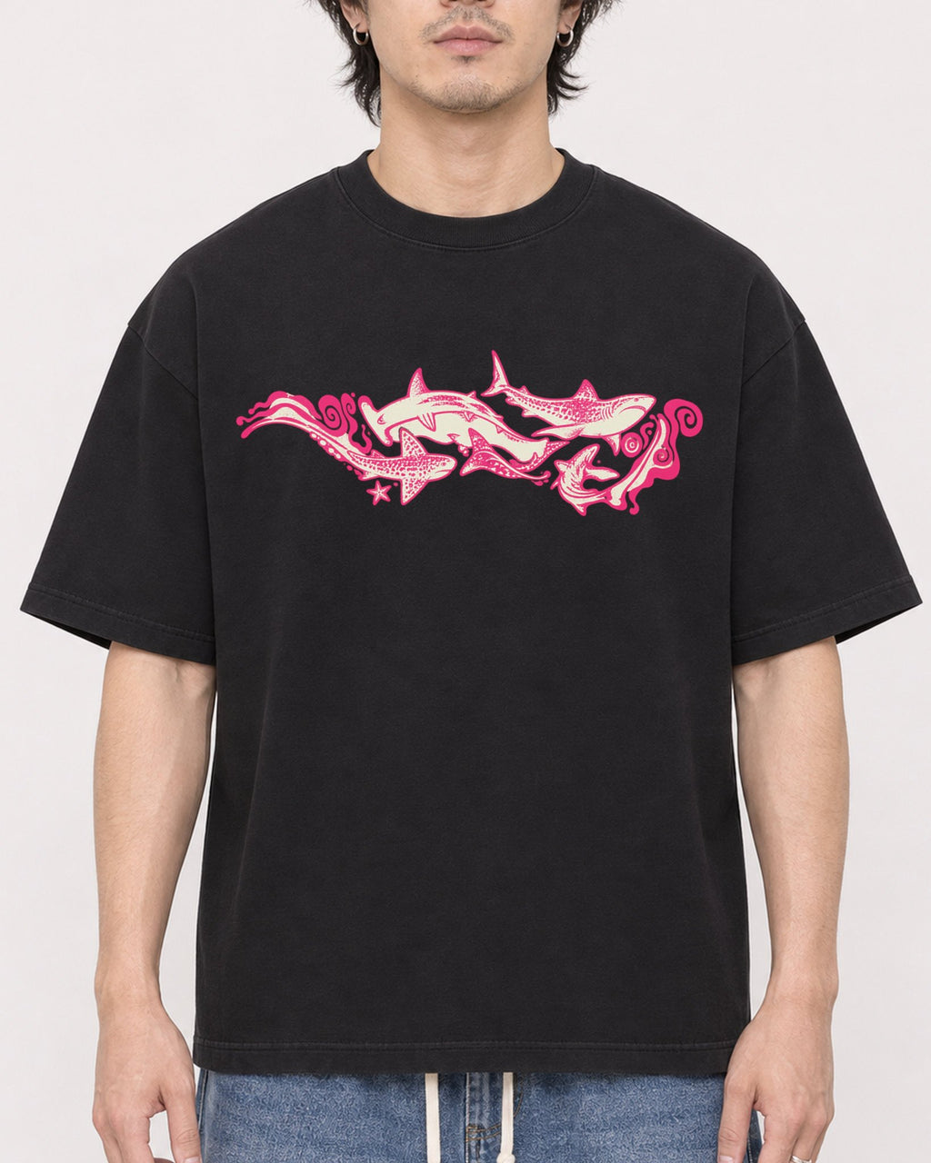 Mockup Boxy Heavyweight Tee Black male close-up 03