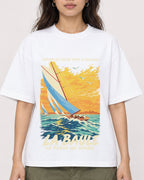 Mockup Boxy Heavyweight Tee White female close-up 02