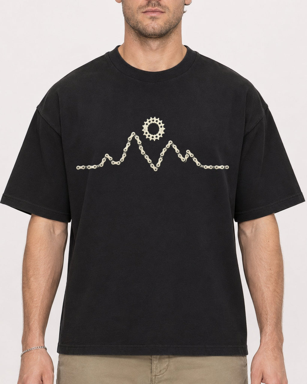 Mockup Boxy Heavyweight Tee Black male close-up 08