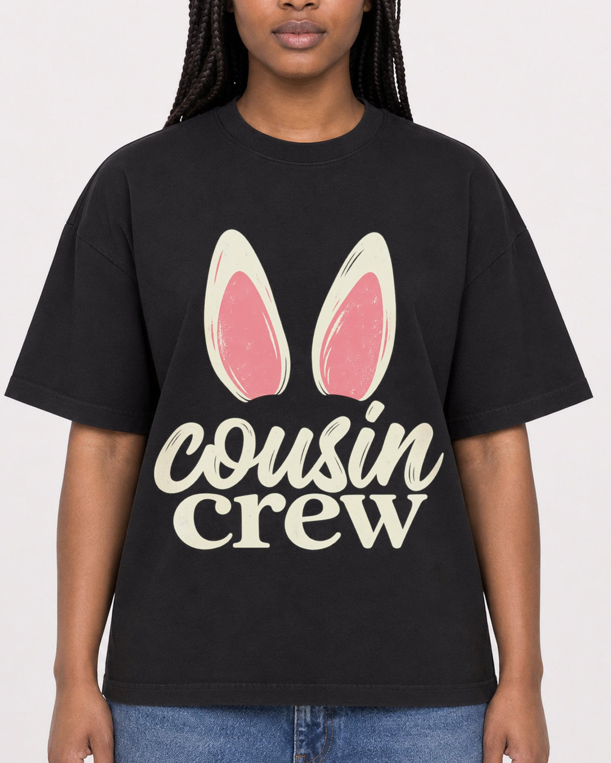 Mockup Boxy Heavyweight Tee Black female close-up 04