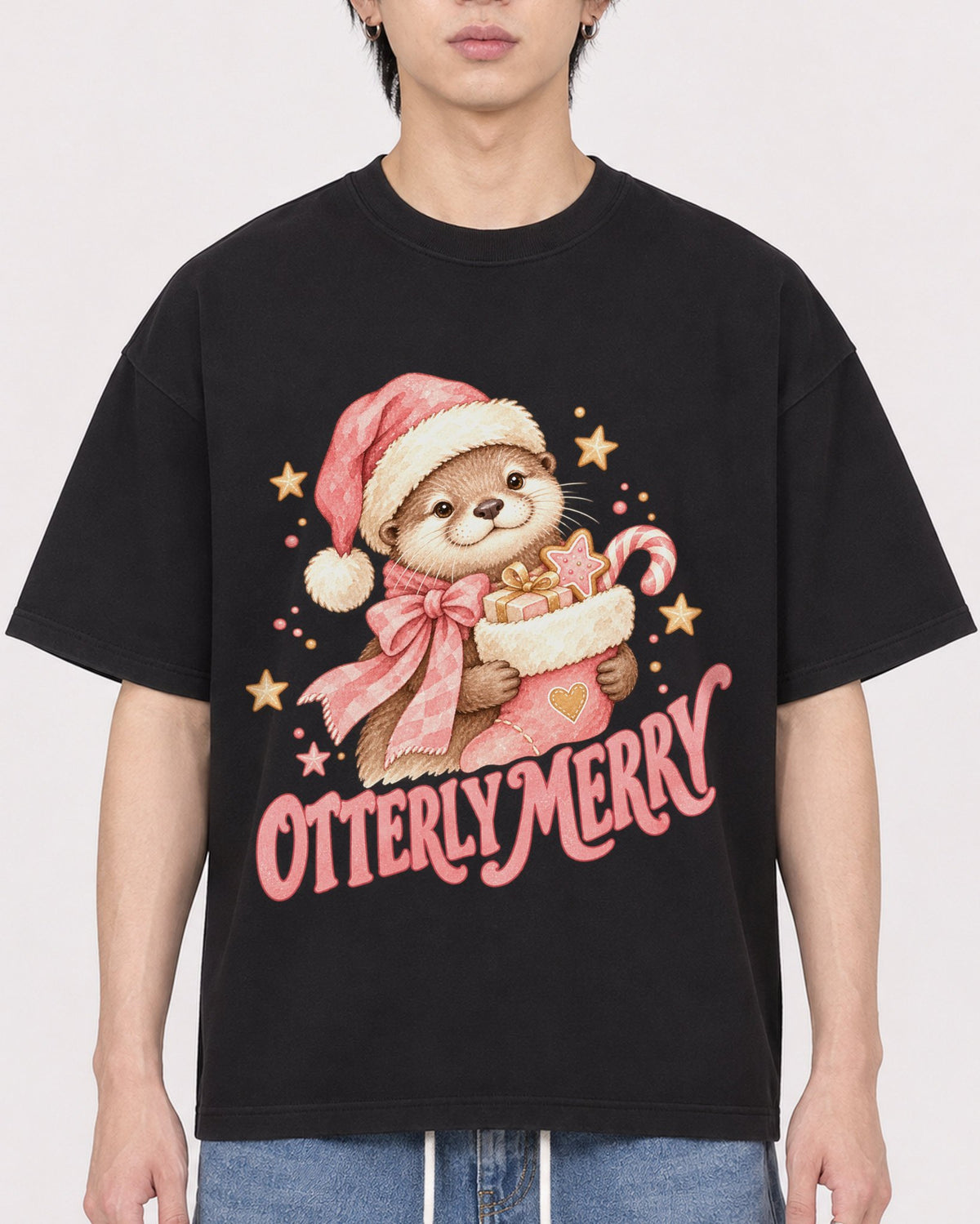 Mockup Boxy Heavyweight Tee Black male close-up 11