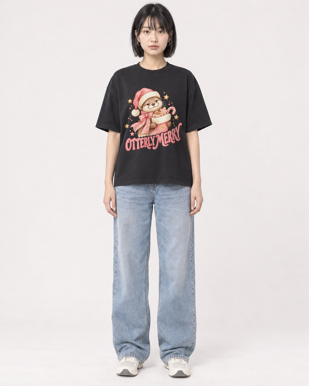 Mockup Boxy Heavyweight Tee Black female full-body 11