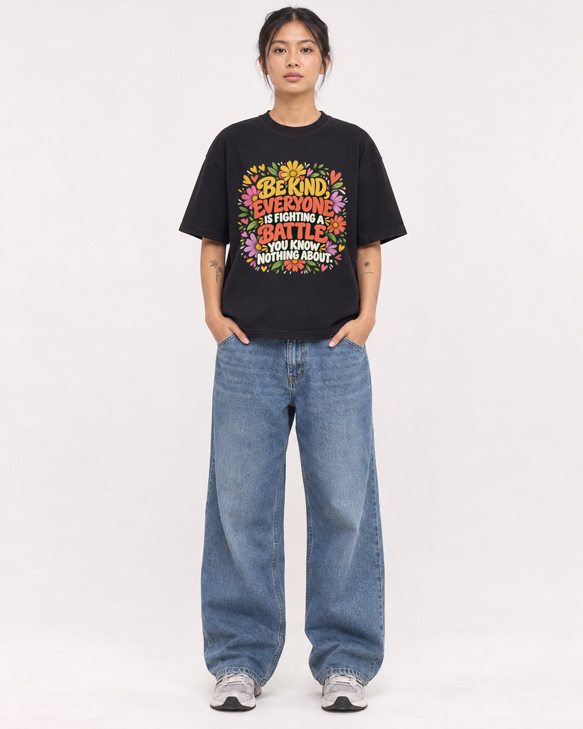 Mockup Boxy Heavyweight Tee Black female full-body 12