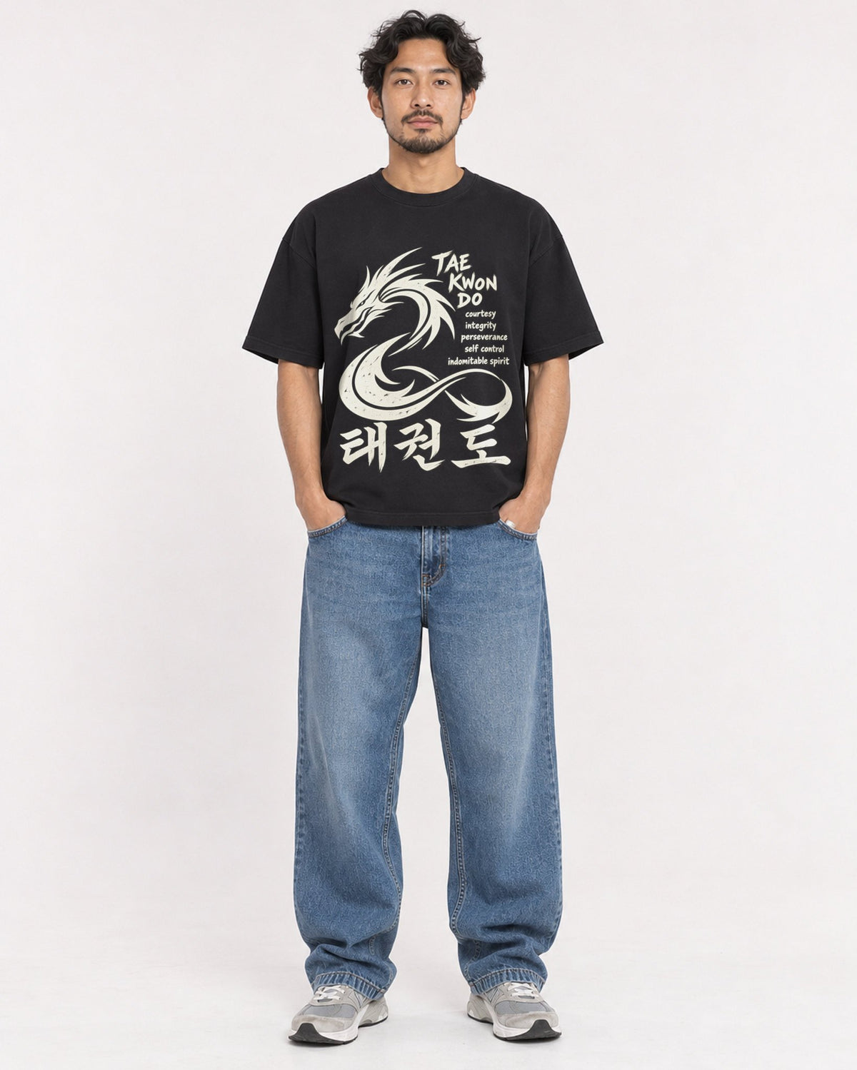 Mockup Boxy Heavyweight Tee Black male full-body 02