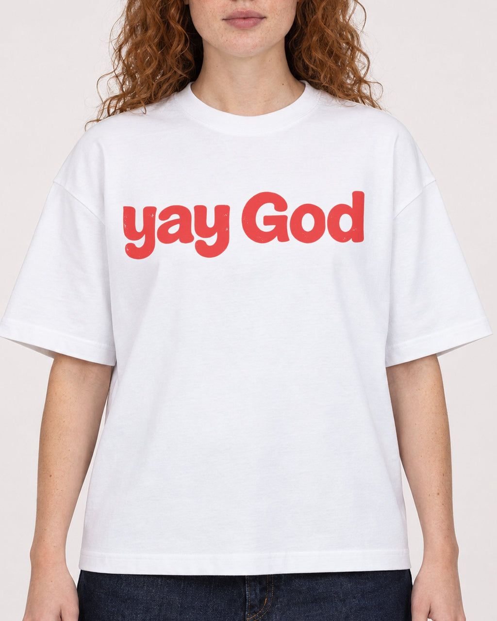 Mockup Boxy Heavyweight Tee White female close-up 09