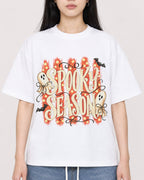 Mockup Boxy Heavyweight Tee White female close-up 01
