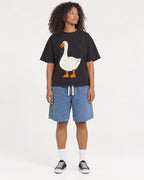 Mockup Boxy Heavyweight Tee Black female full-body 05