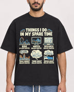 Mockup Boxy Heavyweight Tee Black male close-up 07
