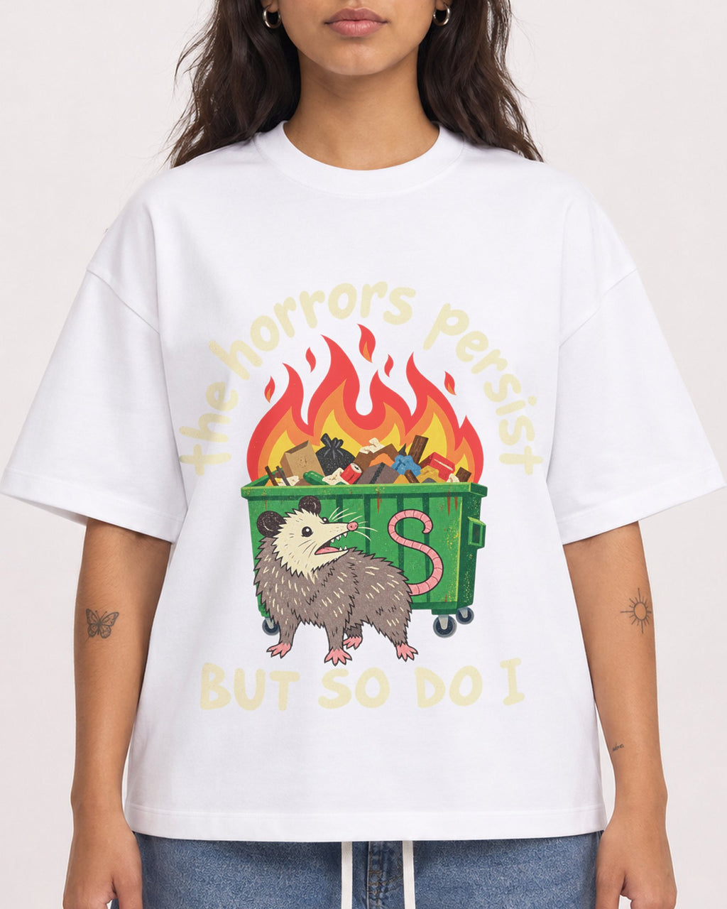 Mockup Boxy Heavyweight Tee White female close-up 06