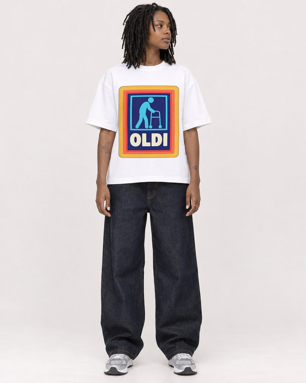 Mockup Boxy Heavyweight Tee White female full-body 24