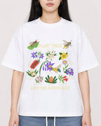 Mockup Boxy Heavyweight Tee White female close-up 01