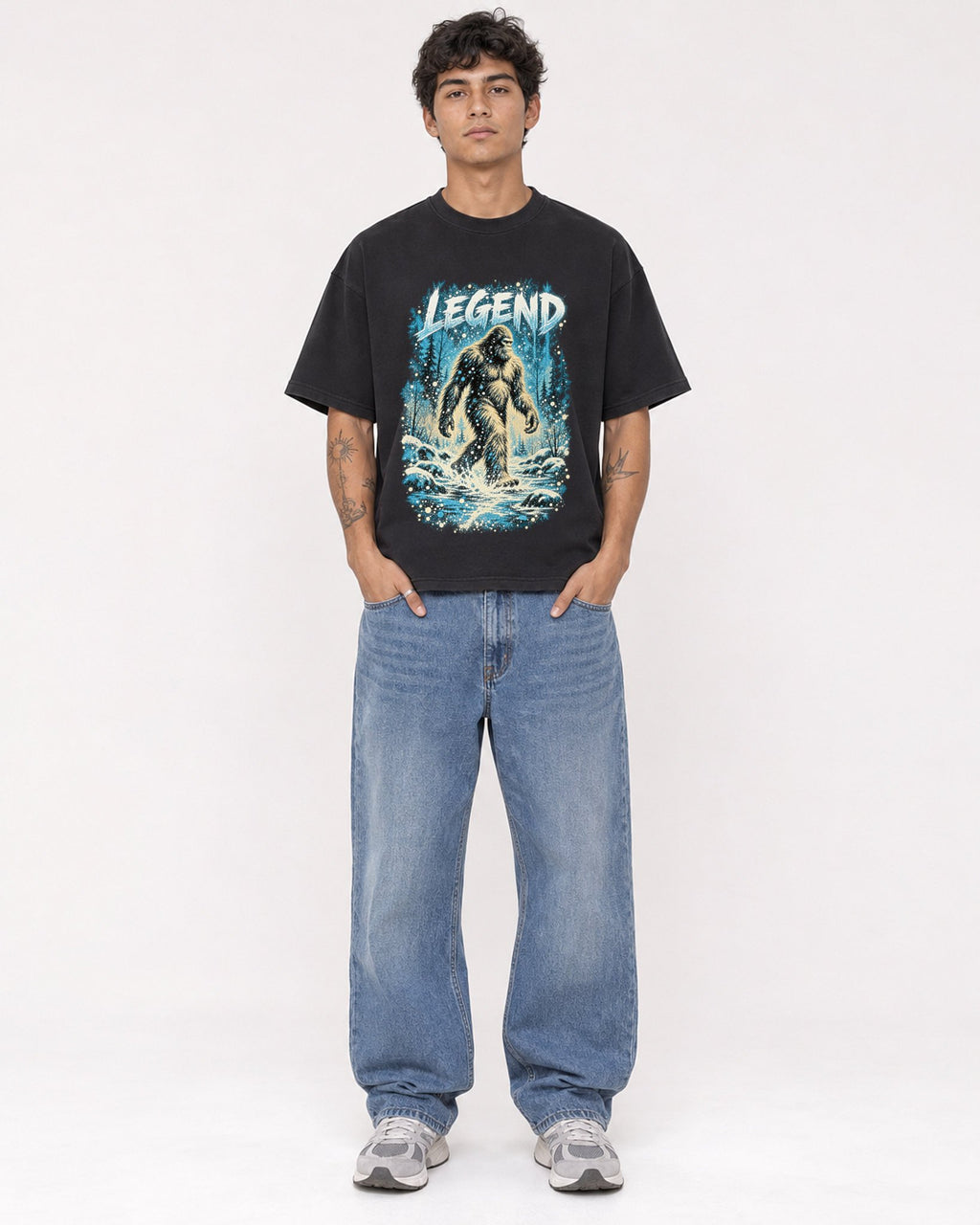 Mockup Boxy Heavyweight Tee Black male full-body 06