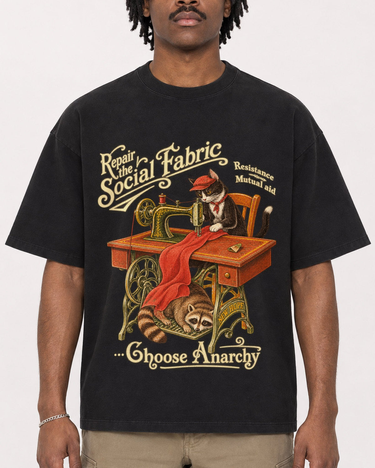 Mockup Boxy Heavyweight Tee Black male close-up 04