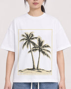 Mockup Boxy Heavyweight Tee White female close-up 21